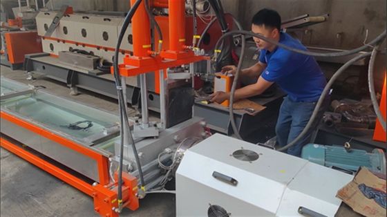 Plastique de rotomoulage réutilisant le matériel de restes de machine de pelletisation