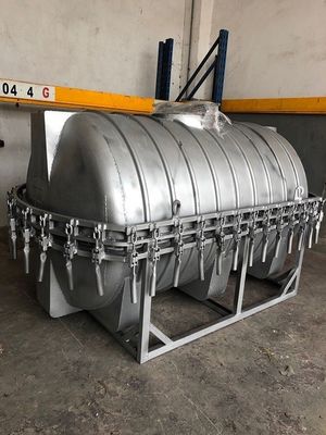 Yi Song moulage rotationnel moulé à la fonte en acier Roto moule pour pare-chocs en plastique réservoir septique Rotomolded bon prix