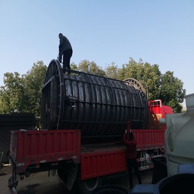 Le réservoir d'eau en plastique de Mdpe LLDPE moulent grand en aluminium horizontal