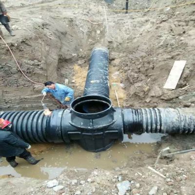 Moule de rotomoulding professionnel pour la fabrication de réservoirs d'eau