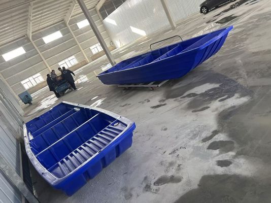 Moule de bateau moule de kayak moulage rotatif moule de rotomoulding durable personnalisable pour la fabrication de plastique