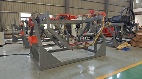 Machines et appareils de moulage à rotation à flamme ouverte